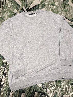 Travis Mathew Chevrolet Golf Heather Gray Logo Crewneck Sweatshirt Size X-Large
